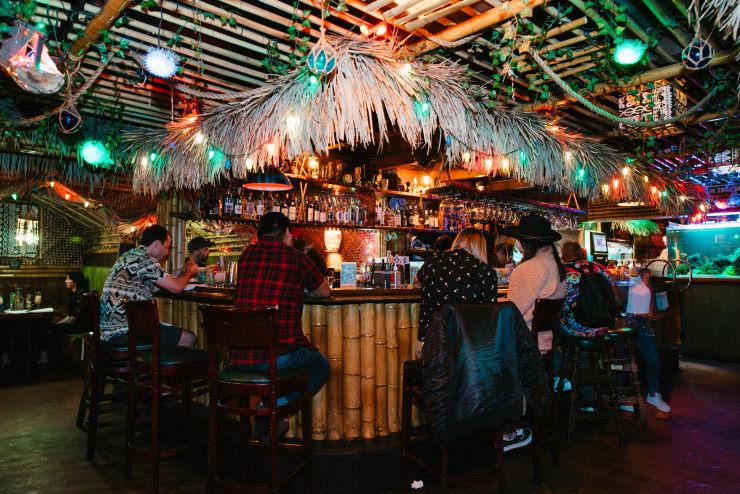 bamboo club long beach restaurant interior