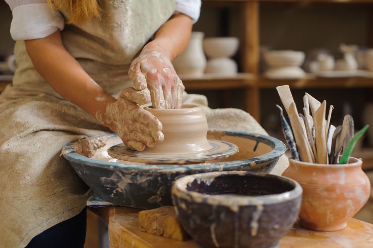 Pottery studios and Woodworking Studios, Clayroom