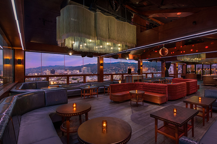 rooftop-lounge-the-highlight-room