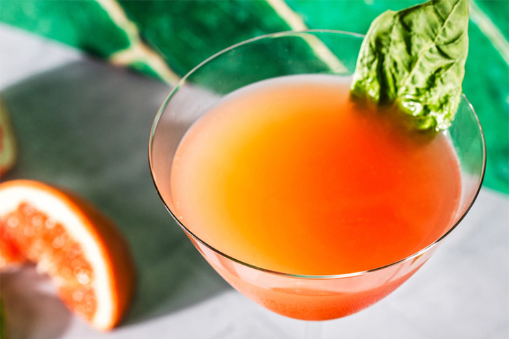 grapefuit-basil-cocktail